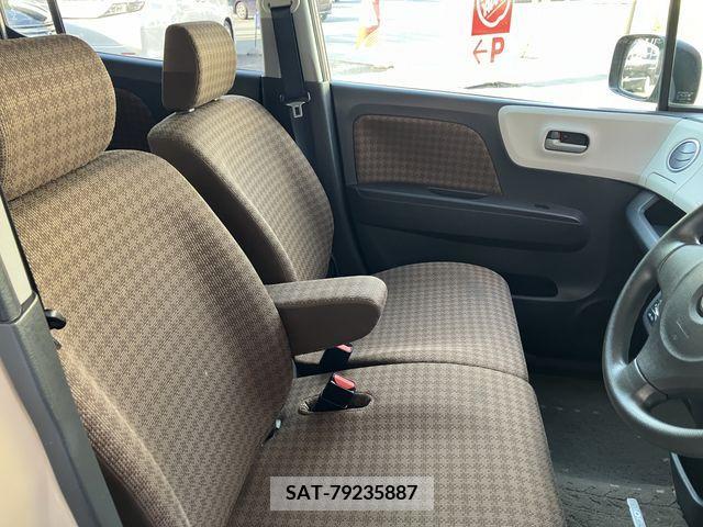 Nissan MOCO 2011-06 334493-4