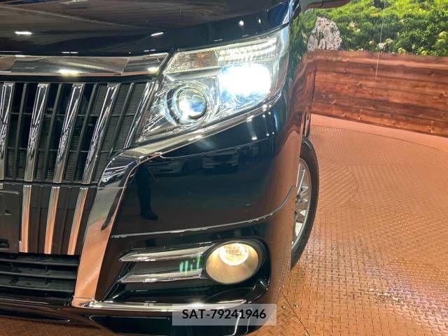 Toyota ESQUIRE 2015-06 268526-12