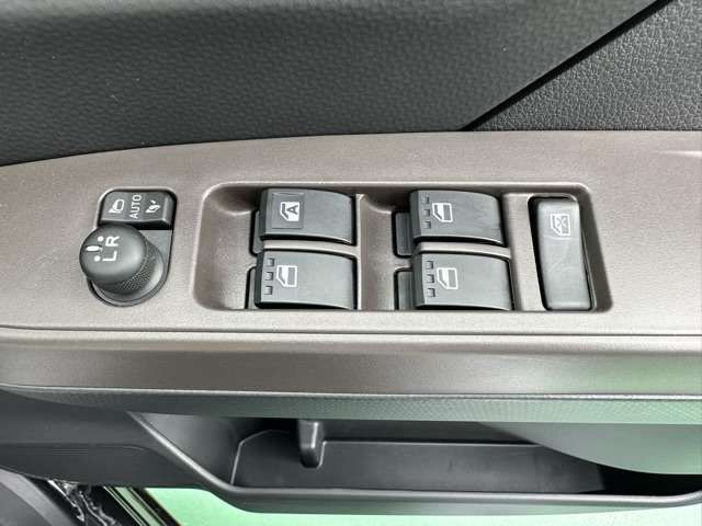 Daihatsu THOR 2021-11 12716-15