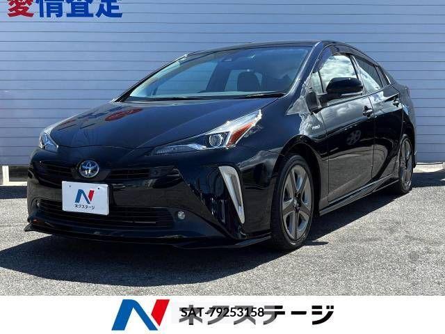 Toyota PRIUS 2019-04 332077-0