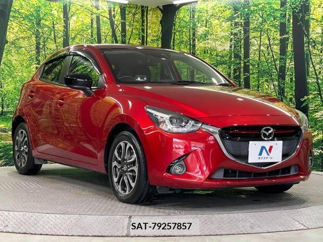 Mazda DEMIO 2014-12 267972-16