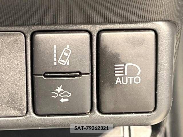 Toyota AQUA 2017-08 215790-5