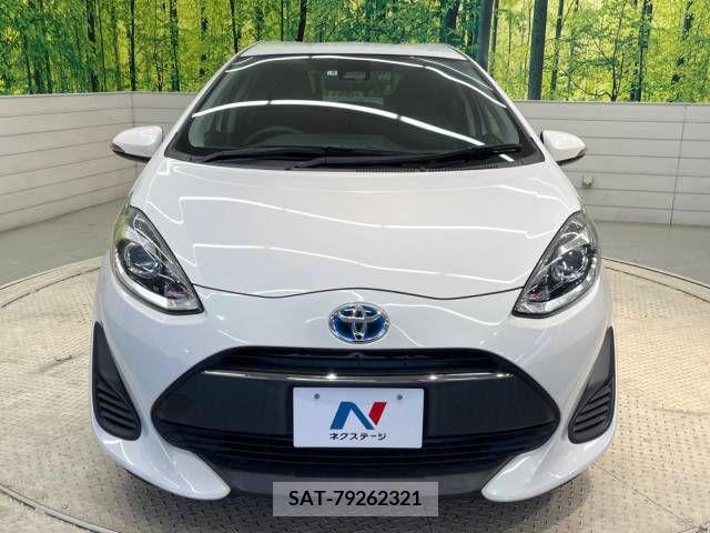 Toyota AQUA 2017-08 215790-14