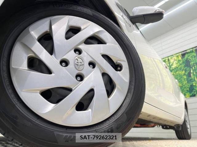 Toyota AQUA 2017-08 215790-13
