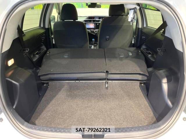 Toyota AQUA 2017-08 215790-10