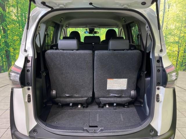 Toyota SIENTA 2018-01 187880-11