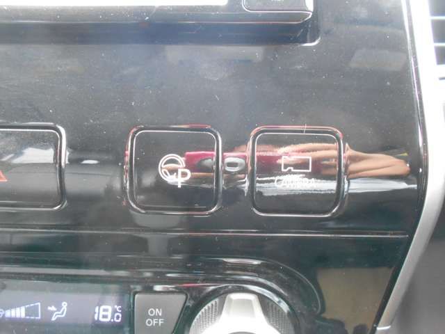 Nissan SERENA 2018-09 15996-5