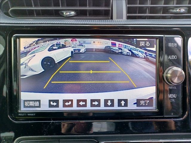 Toyota AQUA 2017-06 182591-8