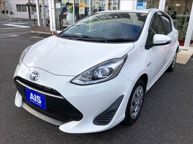 Toyota AQUA 2017-06 182591-0