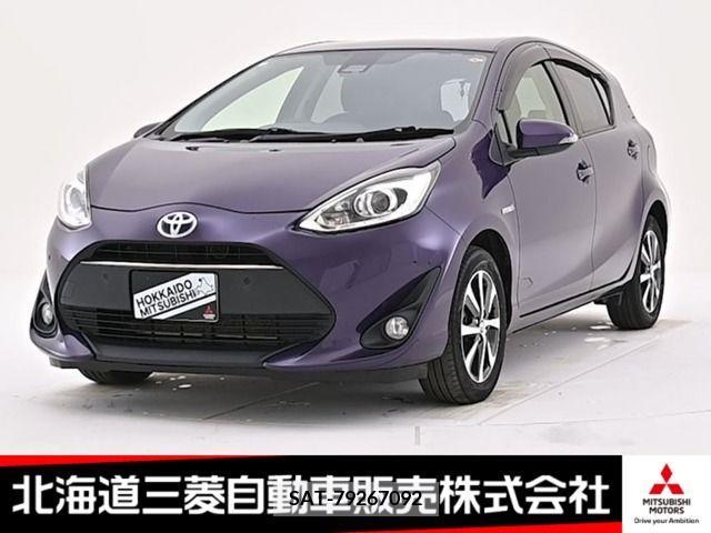 Toyota AQUA 2018-04 293127-0