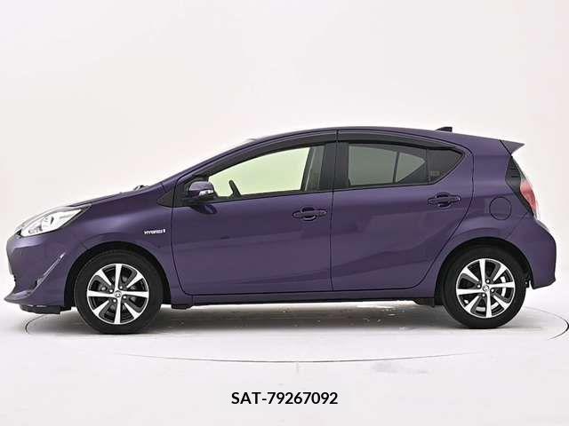 Toyota AQUA 2018-04 293127-2