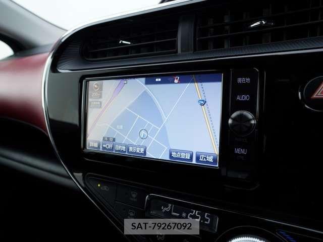 Toyota AQUA 2018-04 293127-8