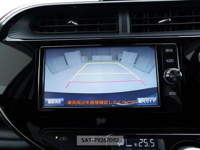 Toyota AQUA 2018-04 293127-9