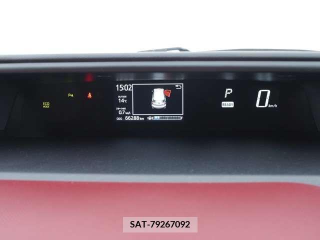 Toyota AQUA 2018-04 293127-10