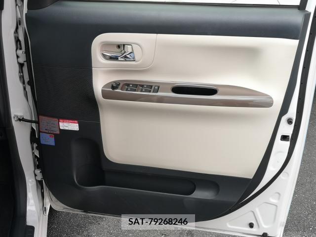 Daihatsu MOVE 2017-10 235216-25