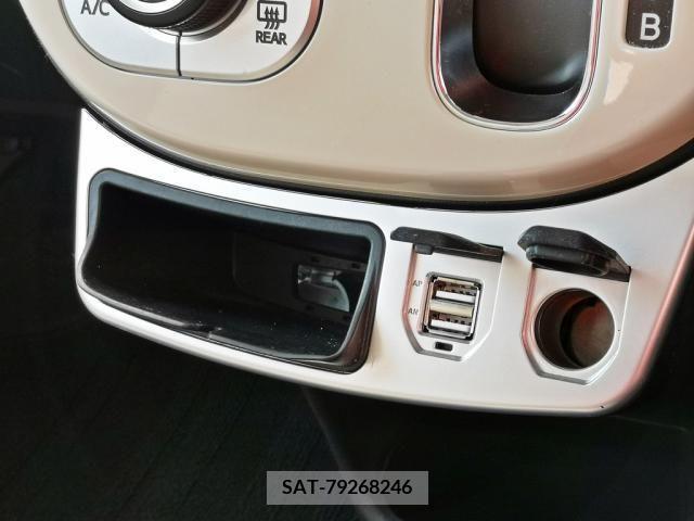 Daihatsu MOVE 2017-10 235216-18