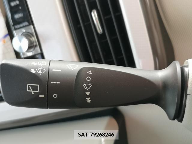 Daihatsu MOVE 2017-10 235216-20