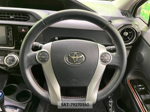 Toyota AQUA 2015-09 356217-11