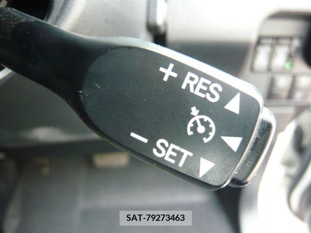 Toyota ROOMY 2018-01 251422-15