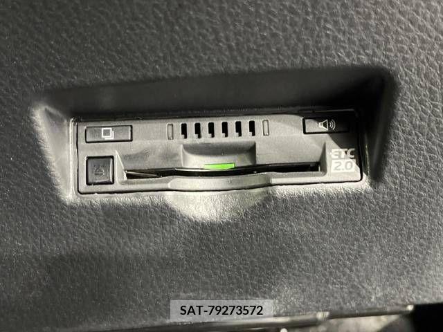 Toyota C-HR 2018-04 294861-6