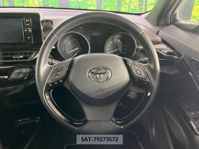 Toyota C-HR 2018-04 294861-11