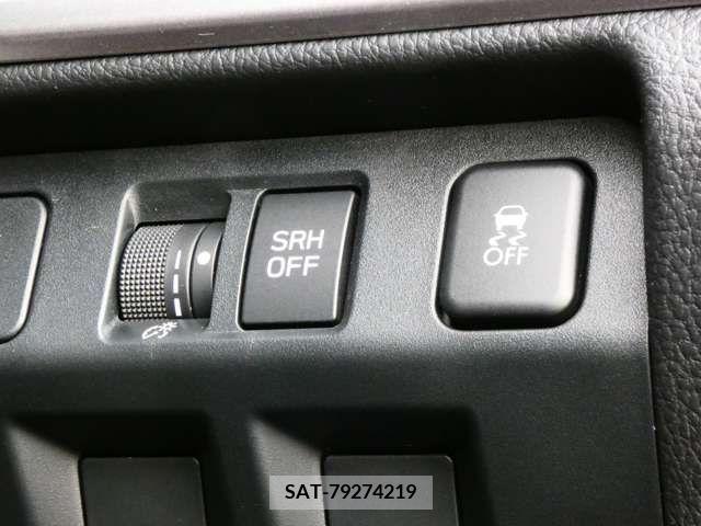 Subaru FORESTER 2017-01 208752-15