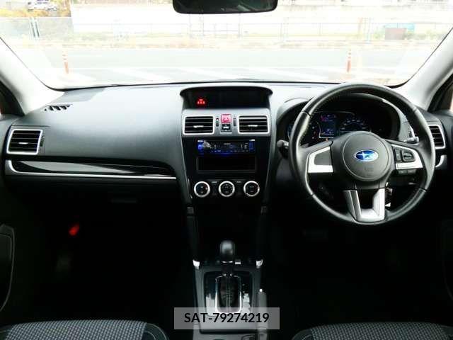 Subaru FORESTER 2017-01 208752-1