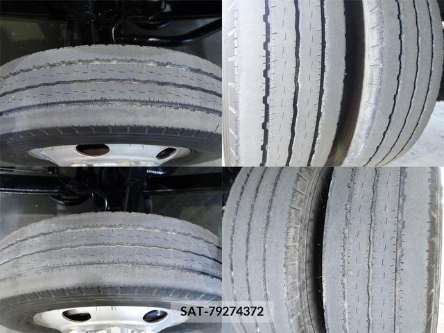 Mitsubishi CANTER 2012-01 203218-13
