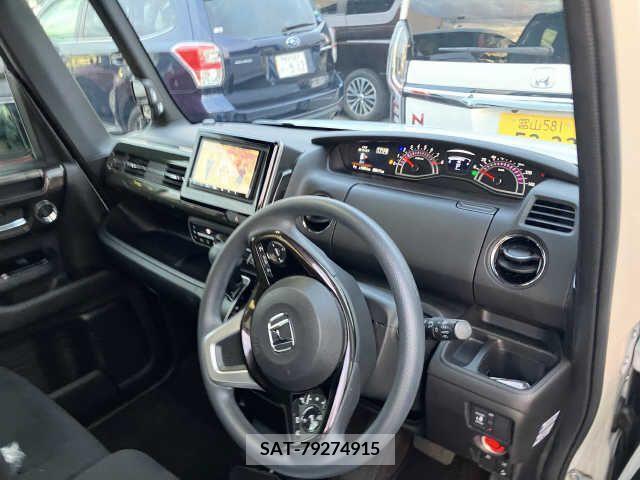 Honda N BOX CUSTOM 2018-09 372676-2