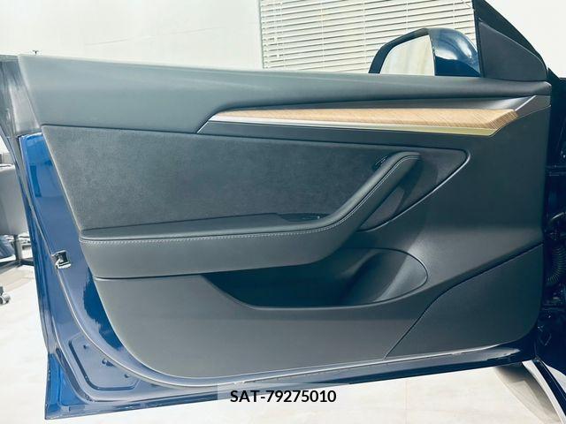 Tesla MODEL 3 2021-03 343148-8