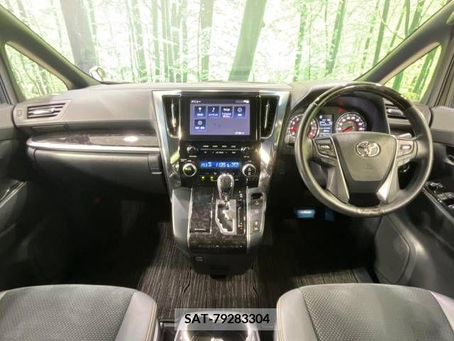 Toyota ALPHARD 2021-08 280329-1