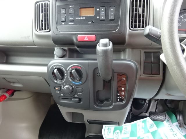 Mazda SCRUM VAN 2018-06 20868-10