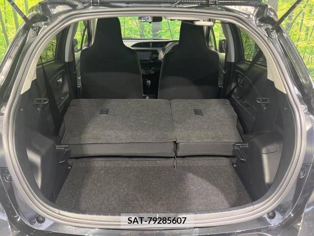 Toyota VITZ HYBRID 2017-10 288637-10