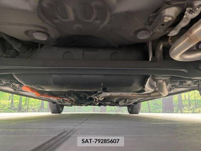 Toyota VITZ HYBRID 2017-10 288637-19