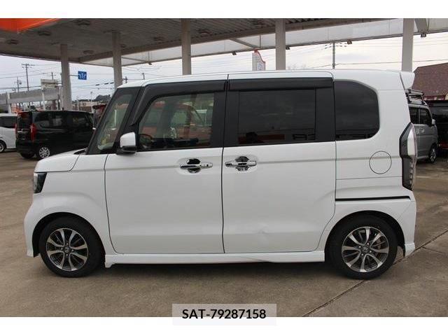 Honda N BOX CUSTOM 2022-01 221053-8
