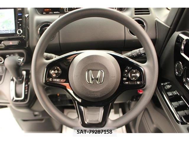 Honda N BOX CUSTOM 2022-01 221053-15