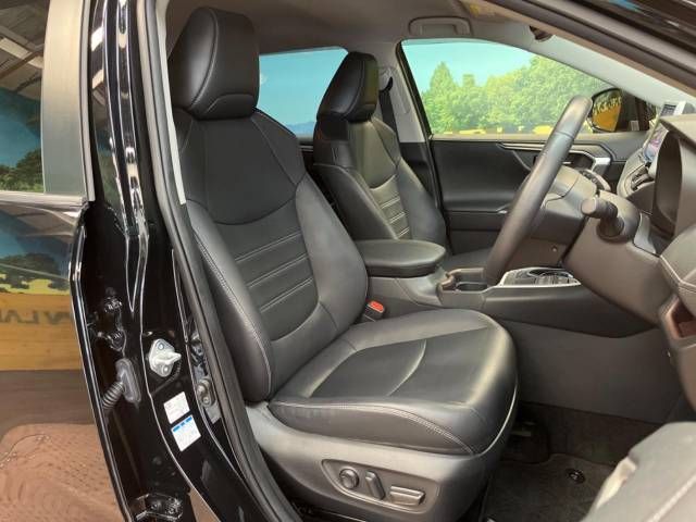 Toyota RAV4 2019-09 5583-9