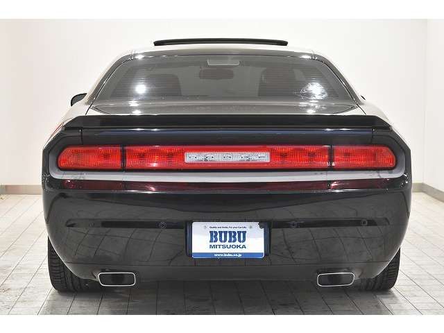 Dodge CHALLENGER 2014-09 18009-2