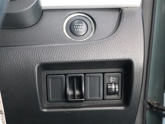 Suzuki SWIFT 2013-03 14707-9