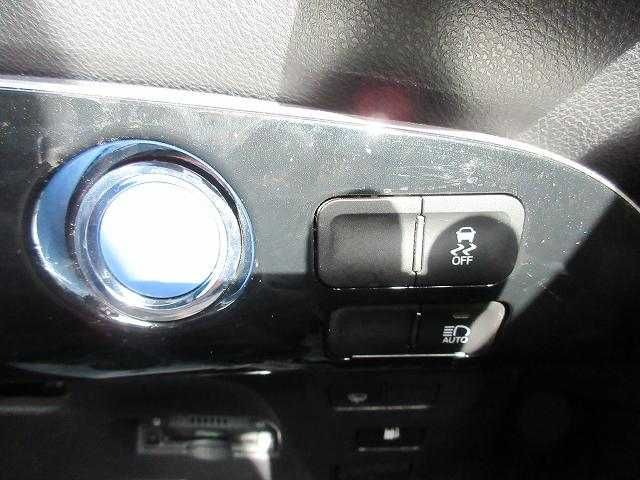 Toyota PRIUS 2020-02 8297-7