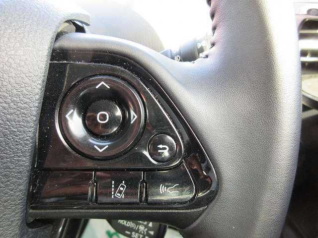 Toyota PRIUS 2020-02 8297-10