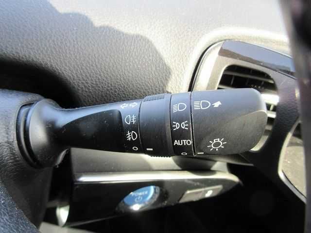 Toyota PRIUS 2020-02 8297-13