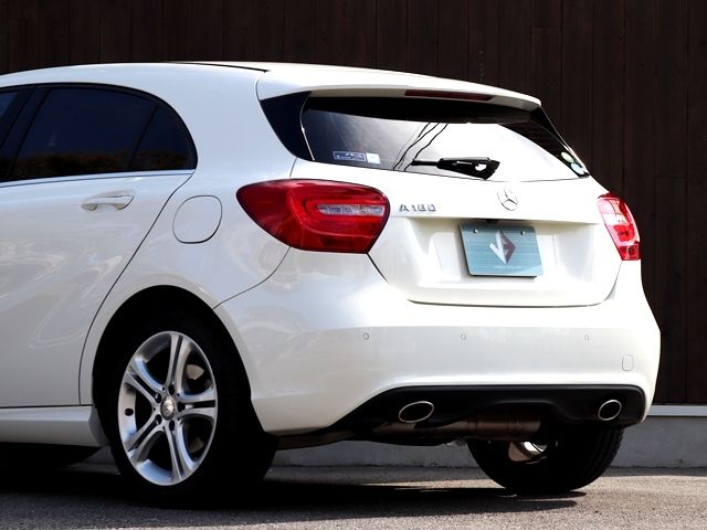 Mercedes Benz A-CLASS 2015-04 20738-13
