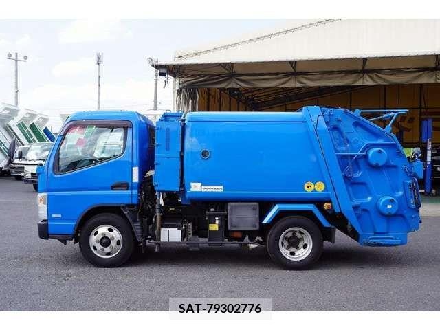 Mitsubishi CANTER 2016-06 294468-2