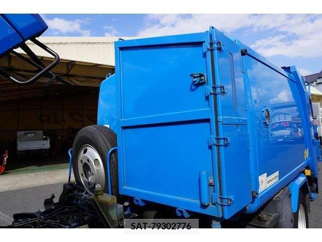 Mitsubishi CANTER 2016-06 294468-15