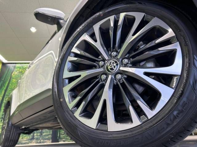 Toyota YARIS CROSS 2021-01 181200-13