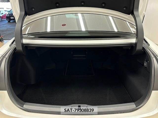 Toyota CROWN 2023-03 333292-12