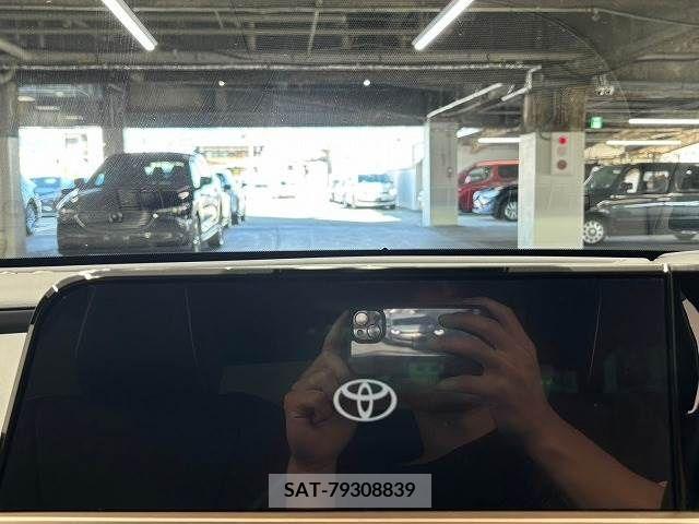 Toyota CROWN 2023-03 333292-2