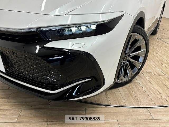 Toyota CROWN 2023-03 333292-18
