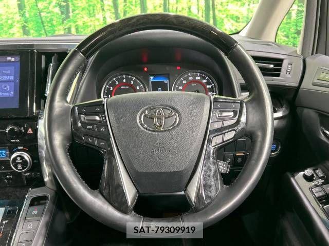 Toyota ALPHARD 2022-03 355561-12